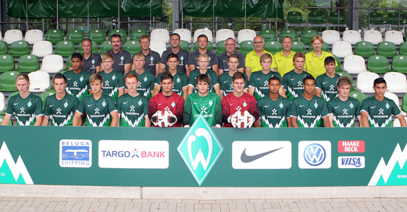 Als erste Nachwuchsmannschaften aus der deutschen Bundesliga haben der SV Werder Bremen und Borussia Dortmund am Dienstag Ihre Mannschaftskader für den Sparkasse & VGH CUP 2011 gemeldet. Insgesamt acht aktuelle Nachwuchs-Nationalspieler stehen in den Aufg